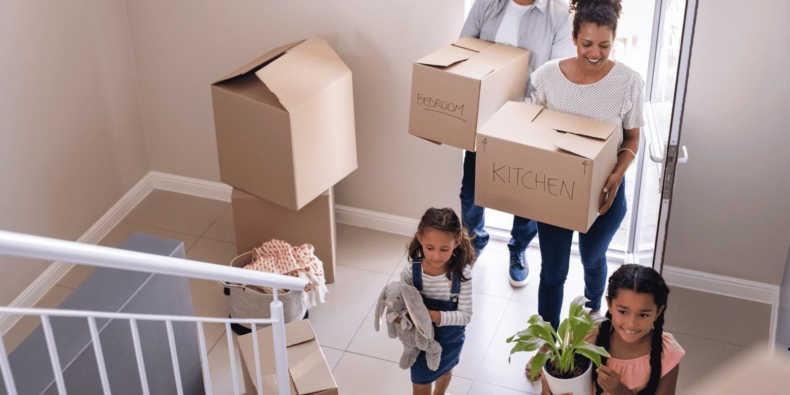 ¿Cómo vender tu casa actual y encontrar la ideal para tu familia en crecimiento?